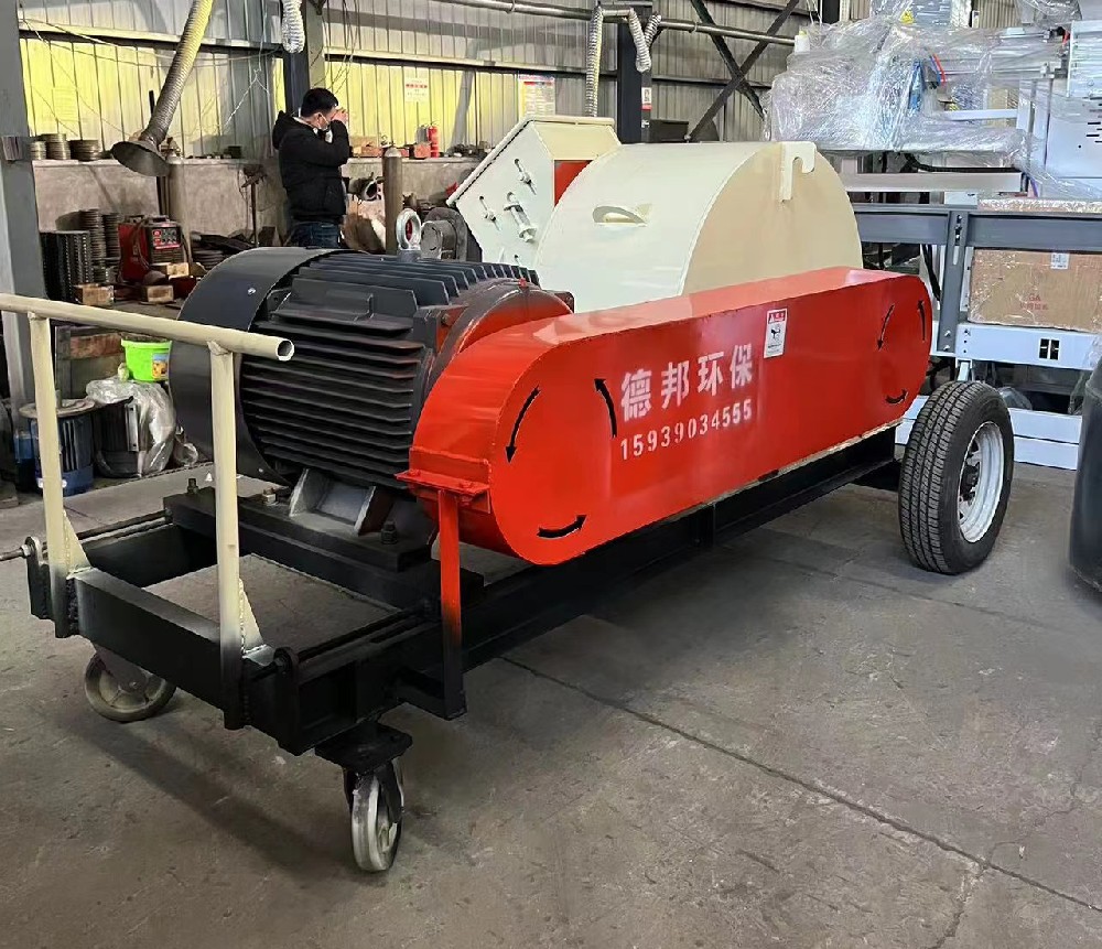 柴油移動木屑機(jī)